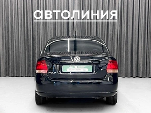 Седан Volkswagen Polo 2012 года, 749000 рублей, Ачинск