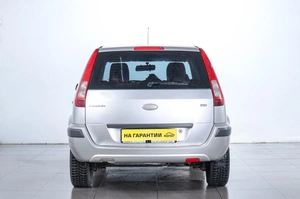 Хетчбэк Ford Fusion 2008 года, 349000 рублей, Челябинск