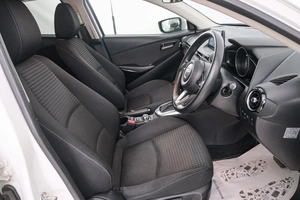 Хетчбэк Mazda Demio 2019 года, 1329000 рублей, Красноярск