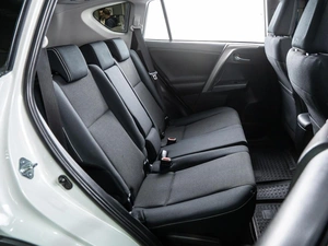 Внедорожник Toyota RAV4 2017 года, 2490000 рублей, Волгоград