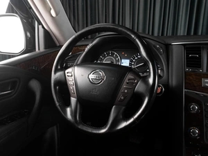 Внедорожник Nissan Patrol 2011 года, 2177000 рублей, Тюмень