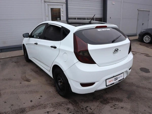 Хэтчбек 4 дв. Hyundai Solaris 2012 года, 770000 рублей, Железногорск