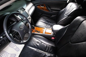 Седан Toyota Camry 2008 года, 1269000 рублей, Сургут