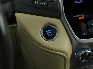 Внедорожник Toyota Land Cruiser 2016 года, 5897444 рублей, Москва