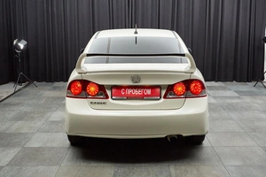 Седан Honda Civic 2008 года, 720000 рублей, Красноярск