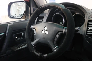 Внедорожник Mitsubishi Pajero 2007 года, 1799000 рублей, Омск
