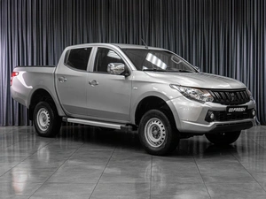 Пикап Mitsubishi L200 2017 года, 1999000 рублей, Тюмень