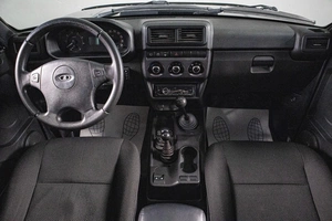 Внедорожник ВАЗ (LADA) 2131 (4x4) Рысь 2020 года, 849000 рублей, Сургут