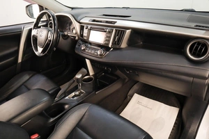 Внедорожник Toyota RAV4 2013 года, 2069000 рублей, Челябинск