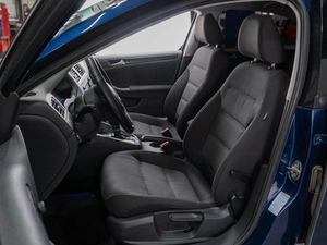 Седан Volkswagen Jetta 2012 года, 999000 рублей, Тюмень