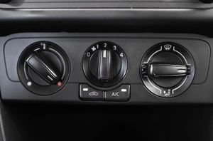 Седан Volkswagen Polo 2017 года, 1350000 рублей, Орёл