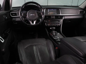 Седан Kia Optima 2018 года, 2069000 рублей, Воронеж