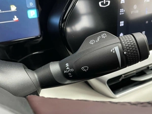 Внедорожник Geely Monjaro 2023 года, 2885000 рублей, Красноярск