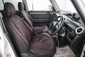 Минивэн Toyota bB 2001 года, 549000 рублей, Красноярск