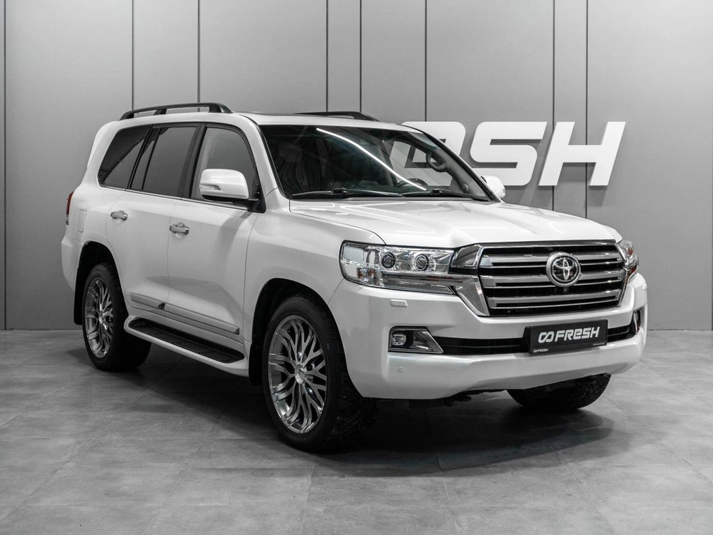 Внедорожник Toyota Land Cruiser 2018 года, 6720000 рублей, Тюмень