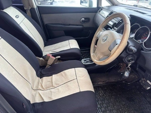 Седан Nissan Tiida 2006 года, 300000 рублей, Солонцы