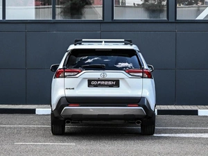 Внедорожник Toyota RAV4 2020 года, 3169000 рублей, Кирилловка
