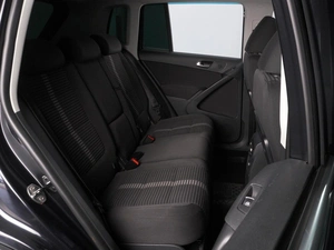 Внедорожник Volkswagen Tiguan 2010 года, 1110000 рублей, Минеральные Воды