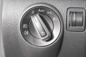 Внедорожник Volkswagen Tiguan 2011 года, 1189000 рублей, Кемерово