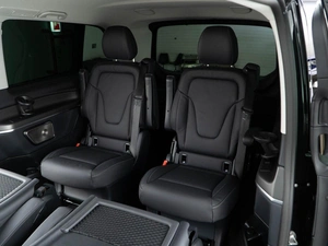 Минивэн Mercedes-benz V-класс 2024 года, 13249999 рублей, Москва