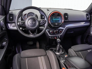 Внедорожник MINI Cooper S Countryman 2018 года, 2690000 рублей, Краснодар