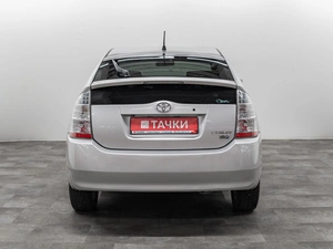 Лифтбек Toyota Prius 2008 года, 675000 рублей, Красноярск