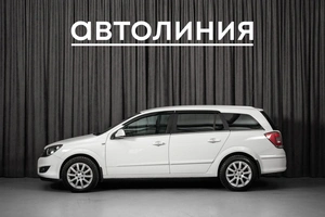 Универсал Opel Astra 2014 года, 695000 рублей, Красноярск