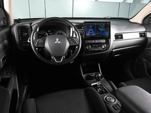 Внедорожник Mitsubishi Outlander 2015 года, 1679000 рублей, Ростов-на-Дону