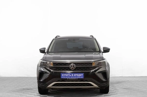 Внедорожник Volkswagen Taos 2021 года, 2279000 рублей, Барнаул