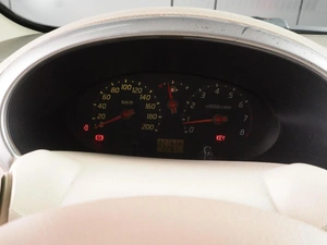 Хетчбэк Nissan Micra 2004 года, 380000 рублей, Минеральные Воды