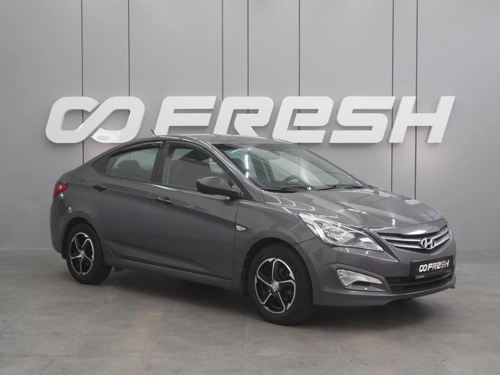 Седан Hyundai Solaris 2016 года, 949000 рублей, Воронеж