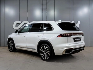 Внедорожник Geely Monjaro 2024 года, 3369000 рублей, Воронеж
