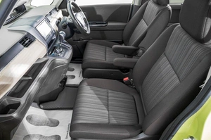 Минивэн Honda Freed 2017 года, 1639000 рублей, Барнаул