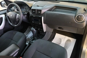 Внедорожник Nissan Terrano 2014 года, 999000 рублей, Омск