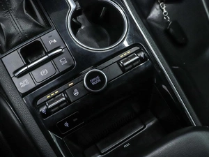 Седан Kia K5 2020 года, 2500000 рублей, Красноярск