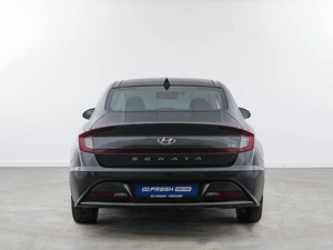 Седан Hyundai Sonata 2021 года, 2801077 рублей, Москва