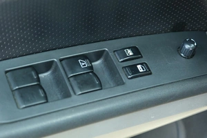 Внедорожник Nissan X-Trail 2010 года, 1089000 рублей, Омск