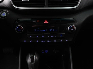 Внедорожник Hyundai Tucson 2020 года, 2499000 рублей, Красный Пахарь