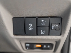 Минивэн Honda Stepwgn 2019 года, 1750000 рублей, Красноярск