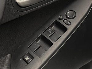 Хетчбэк Mazda 3 2012 года, 840000 рублей, Красноярск