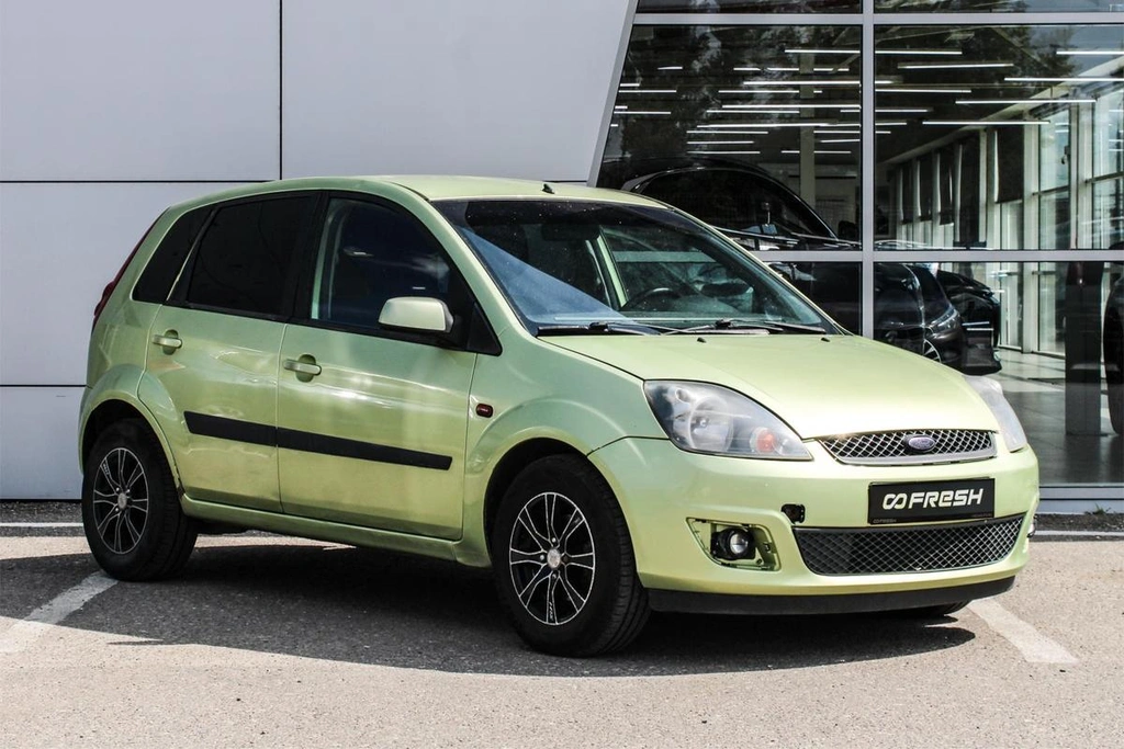 Хетчбэк Ford Fiesta 2006 года, 250000 рублей, Ярославль