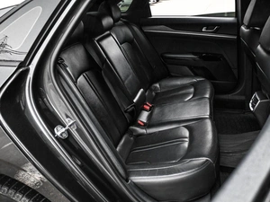 Седан Kia K5 2021 года, 2499000 рублей, Кирилловка