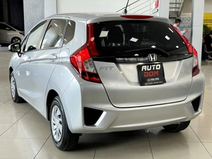 Хетчбэк Honda Fit 2017 года, 947000 рублей, Солонцы