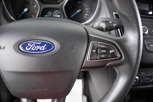 Седан Ford Focus 2017 года, 1249000 рублей, Пермь
