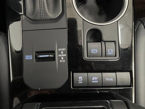 Внедорожник Toyota Highlander 2021 года, 6240000 рублей, Красноярск