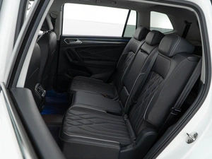 Внедорожник Volkswagen Tiguan 2021 года, 4057055 рублей, Москва