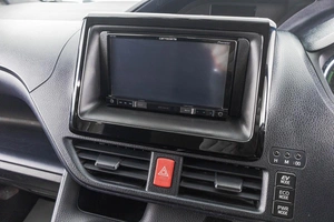 Минивэн Toyota Noah 2015 года, 1889000 рублей, Барнаул