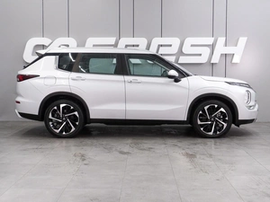 Внедорожник Mitsubishi Outlander 2022 года, 3819000 рублей, Воронеж