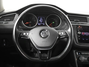 Внедорожник Volkswagen Tiguan 2019 года, 1974900 рублей, Казань