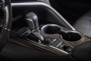 Седан Toyota Camry 2019 года, 3199000 рублей, Томск